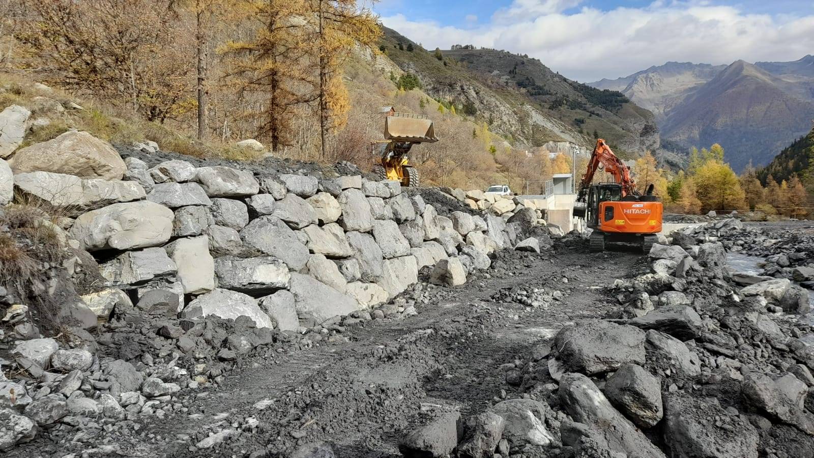 Travaux de dégagement de la prise d’eau de l’Ardon et réalisation d’une protection